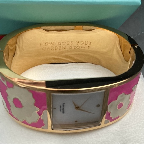 Kate Spade New York Picnic Floral Delacorte Enamel Bangle Watch NIB - Picture 5 of 12
